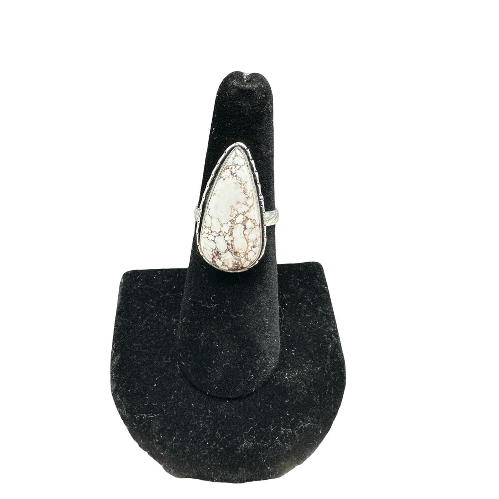 Wild Horse  Magnesite Sterling Silver  Ring 6 1/4